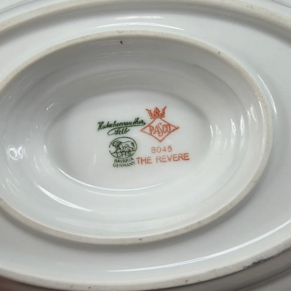Hutschenreuther Selb Bavaria Pasco The Revere Gravy Boat Platinum Trim 8045 VTG